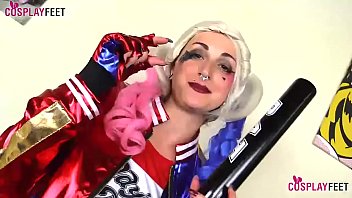 Hot Cosplayer Medusa Blonde Plays Harley Quinn Today With Her Black Pantyhose She Does All Sort Of Things Till Giving A Perfect Footjob To Her Own Baseball Bat thumbnail