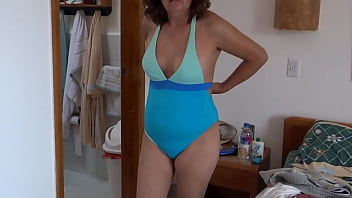 58 Year Old Mature Step Mother Enjoys Herself On The Beach She Masturbates Very Excited And Asks Him To Fuck Her Brother In Law thumbnail