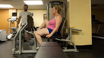 Hot Big Ass Natural Tits Mature Milf Danni Jones Gets Her Body And Pussy Stretched By Her Big Dick Latin Fitness Coach thumbnail